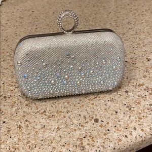 COPY - Silver Rhinestone Clutch